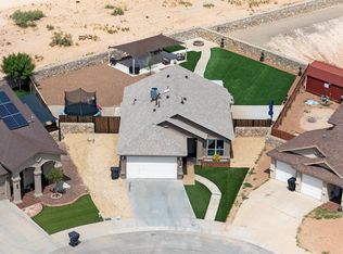 820 Desert Moon Dr, Horizon City, TX 79928
