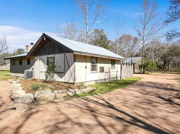 300 Mill Race Ln #4, Wimberley, TX 78676