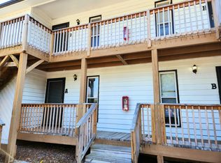 300 S Cherry St, Kernersville, NC 27284