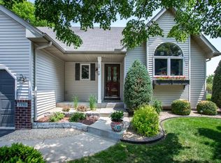 7195 Whitehall Rd, Shakopee, MN 55379