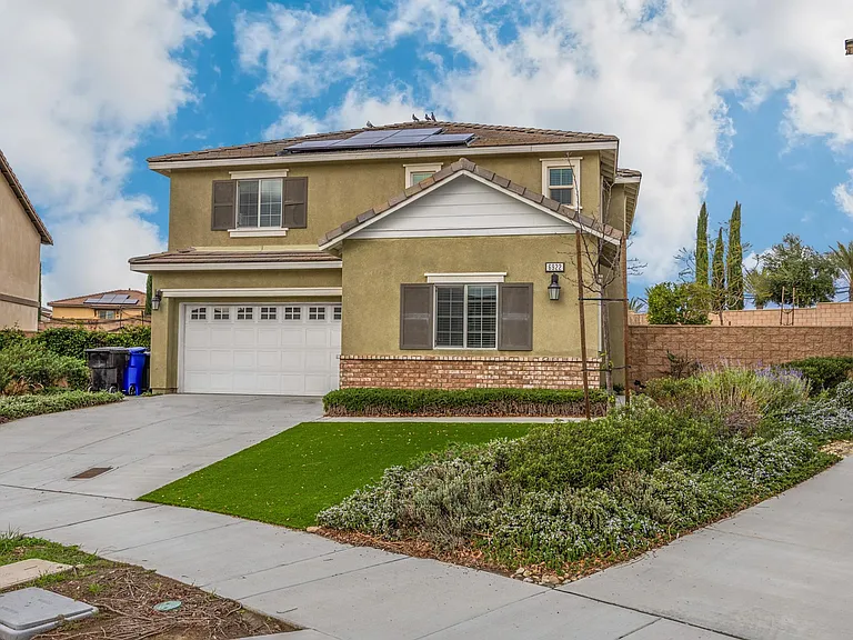 6922 Sunbeam Way — Photo 2