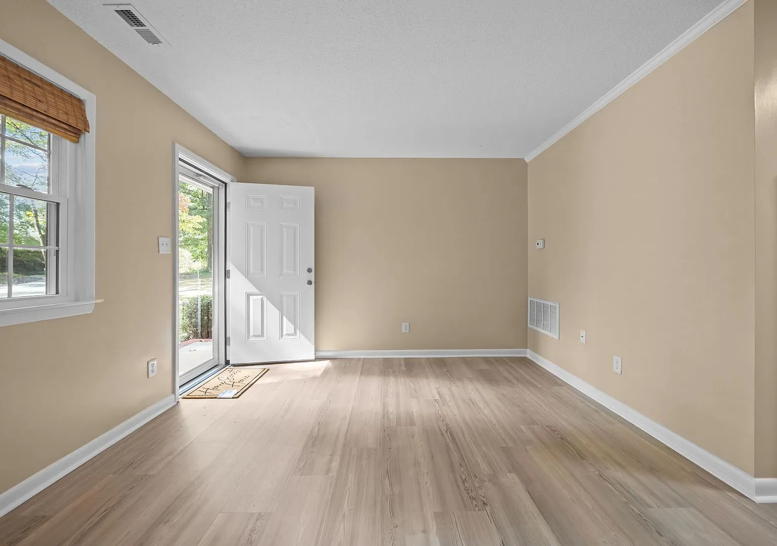 1190 Gould Road — Photo 4