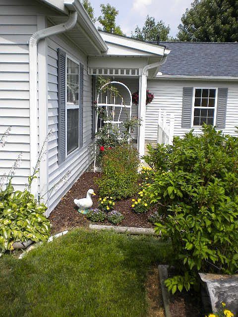 1st image of 714 Sherwood Dr