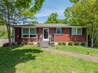2910 Shadow Ln, Nashville, TN 37216