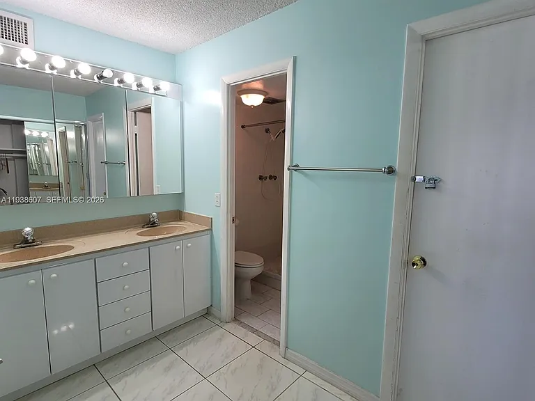 401 Golden Isles Dr #1114 — Photo 13