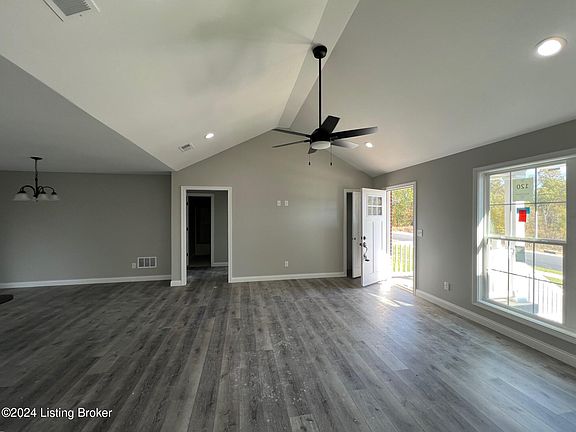 4th image of 145 New Orleans Ct