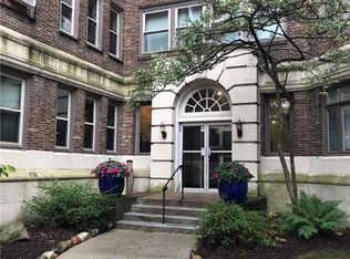 2330 Euclid Heights Blvd APT 207, Cleveland, OH 44106