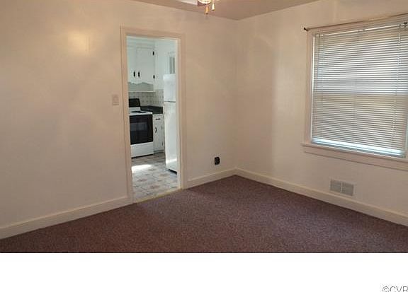 3rd image of 4235 Kinsley Ave