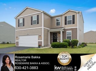 2393 Titus Dr, Yorkville, IL 60560