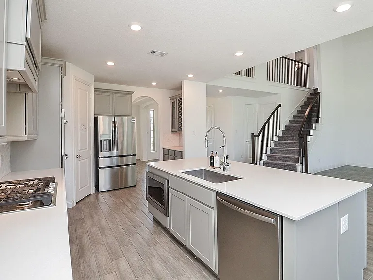 6502 Wild Hollow Ct — Photo 12