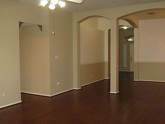 3rd image of 7206 Brockington Dr