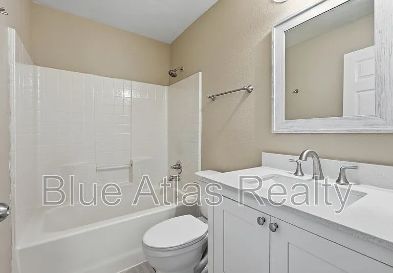 601 Steerman Ct — Photo 14