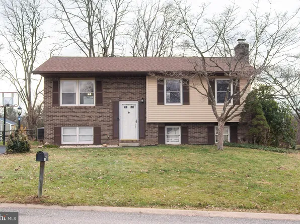 1618 Andylin Way, Sykesville, MD 21784