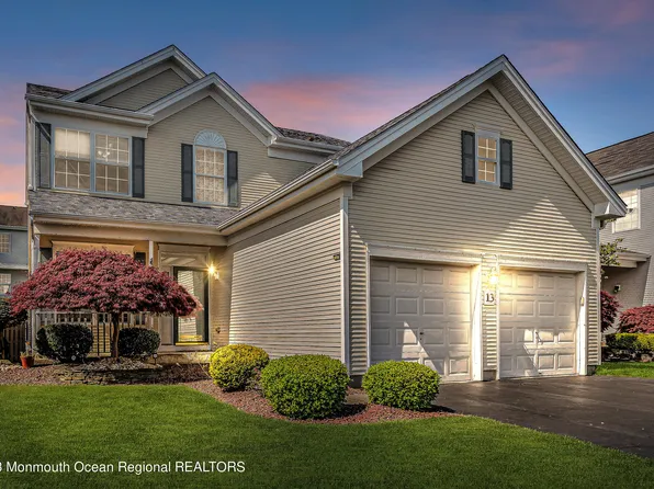 13 Inverness Drive, Manalapan, NJ 07726