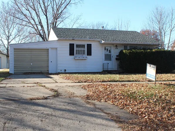 1008 P St, Auburn, NE 68305