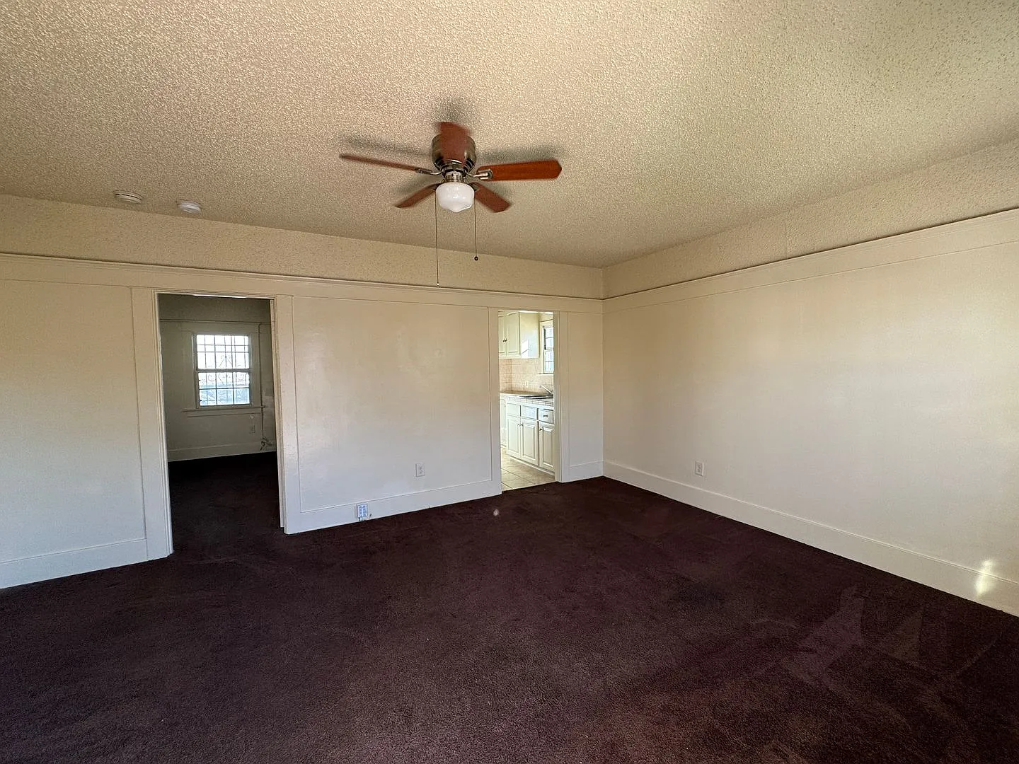 5314 S. Denker Avenue — Photo 4
