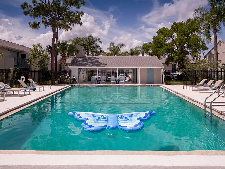 The Bahia Apartments — Photo 18