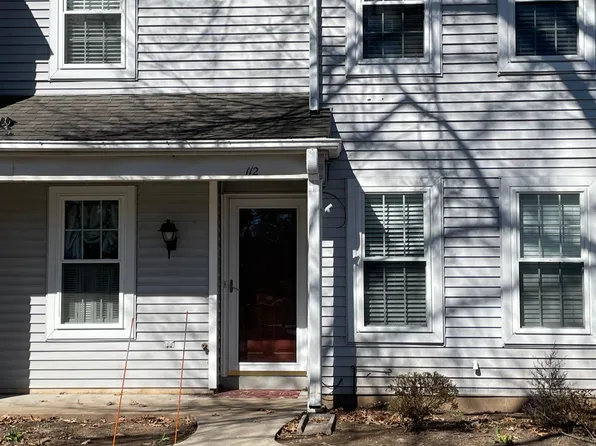 112 Cambridge Ct #U-0115, Palmyra, PA 17078