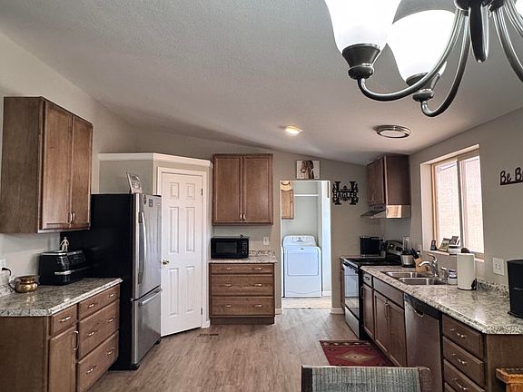 4th image of 29621 N 221ST Avenue