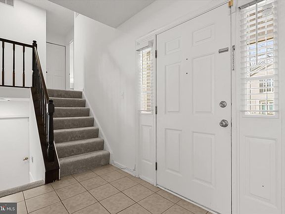 4th image of 264 Hunters Ridge Rd