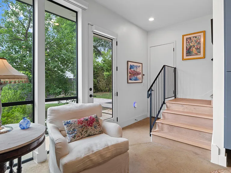 303 Woodward St #32 — Photo 17