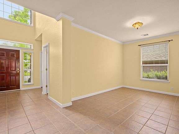 3rd image of 2646 Cascade Falls Dr