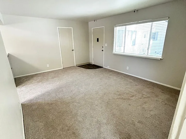 Riverdale Apartment Homes - Built Spacious, Beautiful Inside and Out! — Photo 2