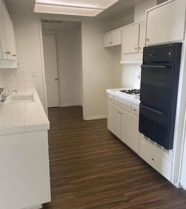 2nd image of 1840 Fairburn Ave #410