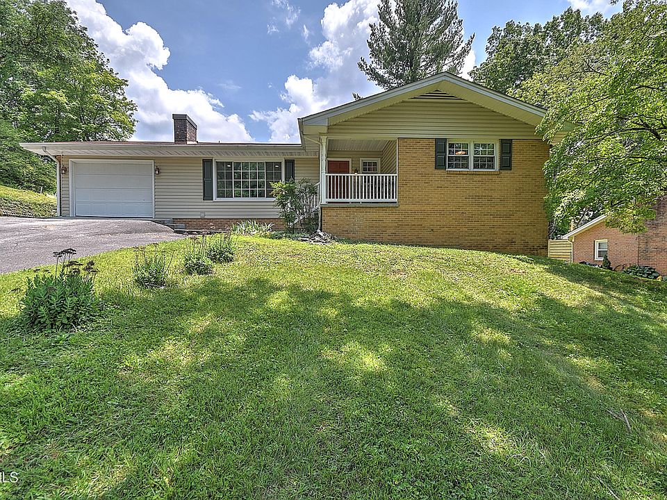 1st image of 195 Pineview Dr