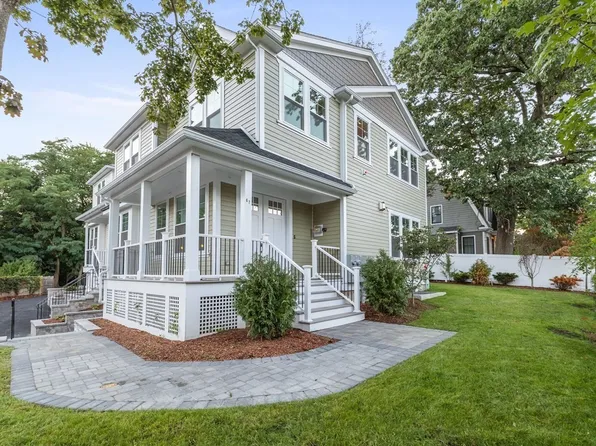 67 Walnut St #1, Newton, MA 02460