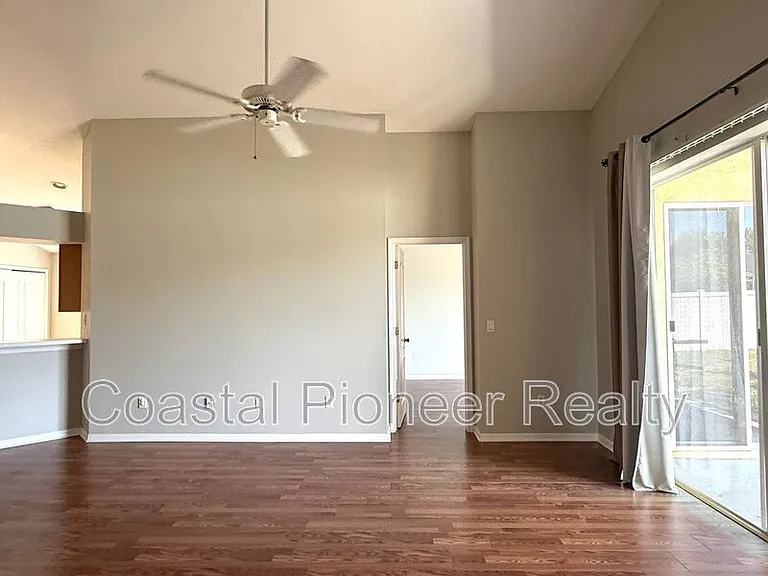 2345 Roanoke Springs Dr — Photo 12