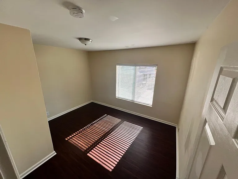 3525 Hillview Pl — Photo 12