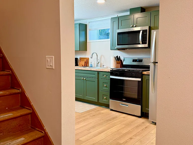 6208 SE Woodstock Blvd #BASEMENT — Photo 19