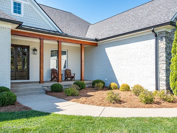 3rd image of 1006 Poplar Ridge Rd