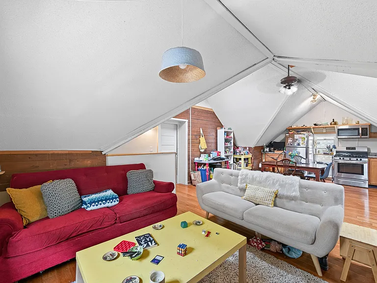 2404 Lyndale Ave S #3 — Photo 29