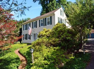 22 Maple St, West Newbury, MA 01985