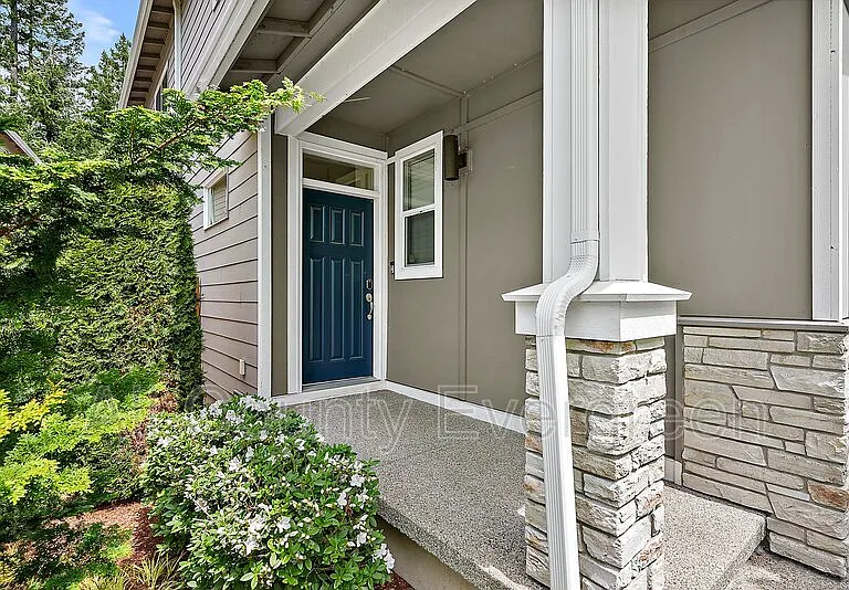 11913 173rd St E — Photo 2