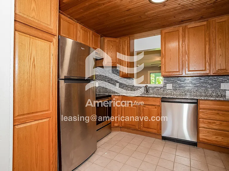 1337978_007_wm_-_kitchen_13162038.jpg
