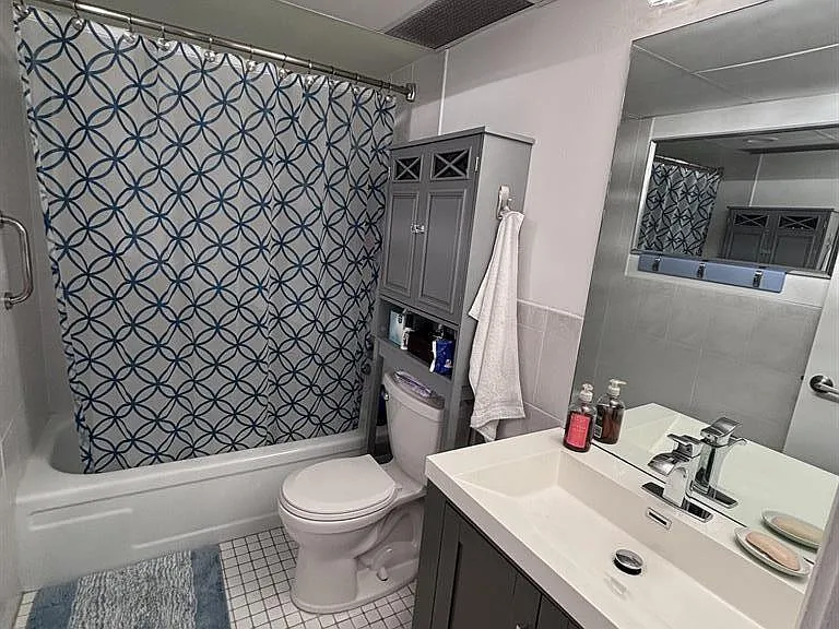 336 N Birch Rd #8D — Photo 13