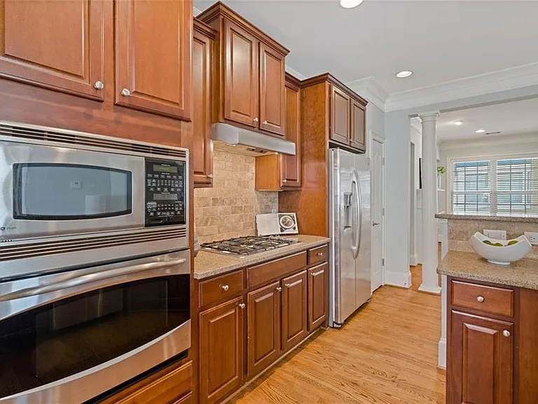 2763 Durham Dr NE — Photo 16