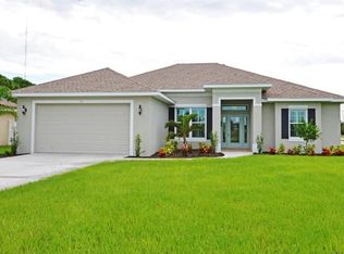 879 Boundary Blvd, Rotonda West, FL 33947