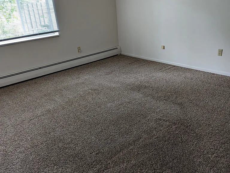 452 S Saint Bernard Dr — Photo 8