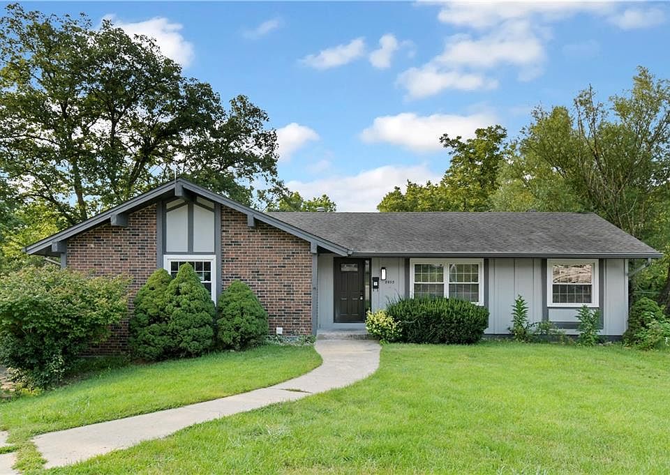 1st image of 8930 Evanston Way