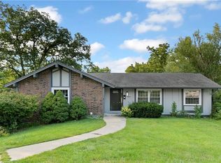 8930 Evanston Way, Kansas City, MO 64138