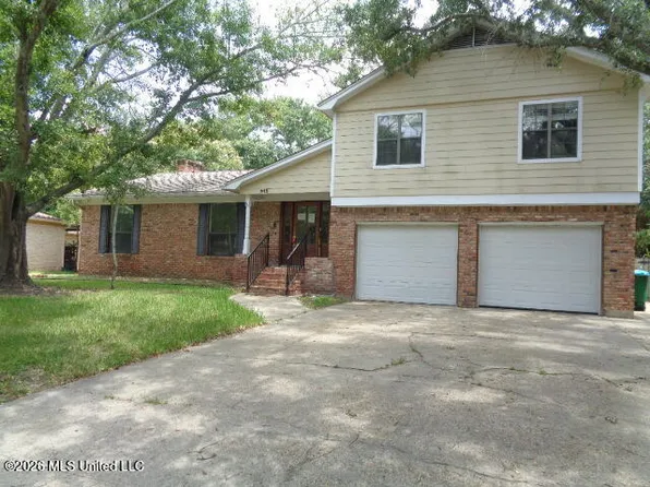 912 Sea Cove St, Pascagoula, MS 39581
