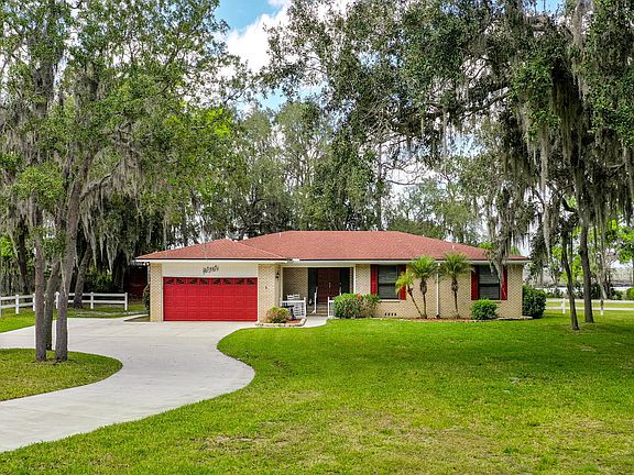 2nd image of 17314 River Isle Cir