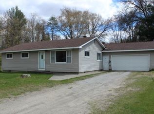 6195 Libby Rd, Grayling, MI 49738
