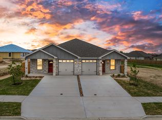 5204 White Rose Dr, Killeen, TX 76542