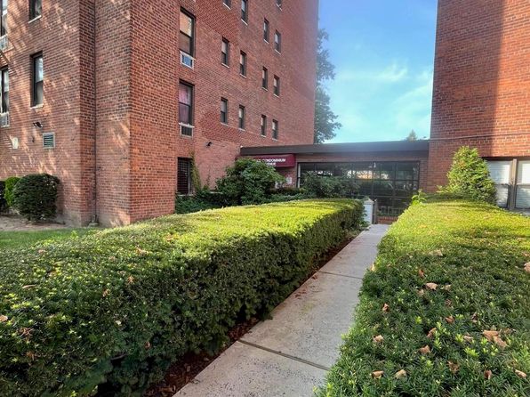 100 Colfax Ave APT 2E