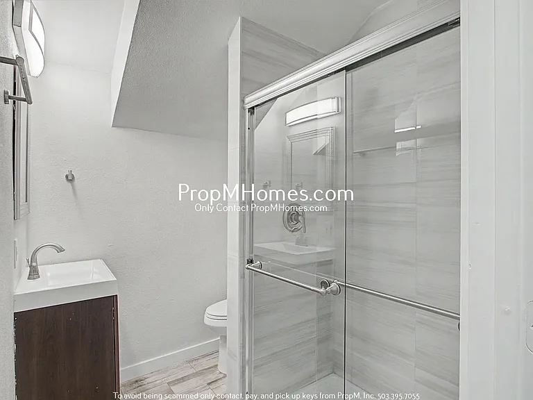 7307 SE 76th Ave #B — Photo 8